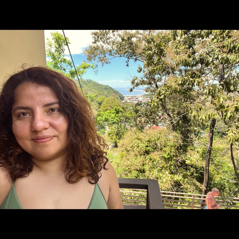 Meet your Posher, Karina